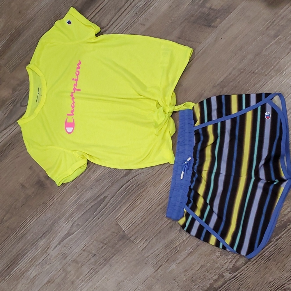 Champion Shorts & T-Shirt Matching Set Size Medium
